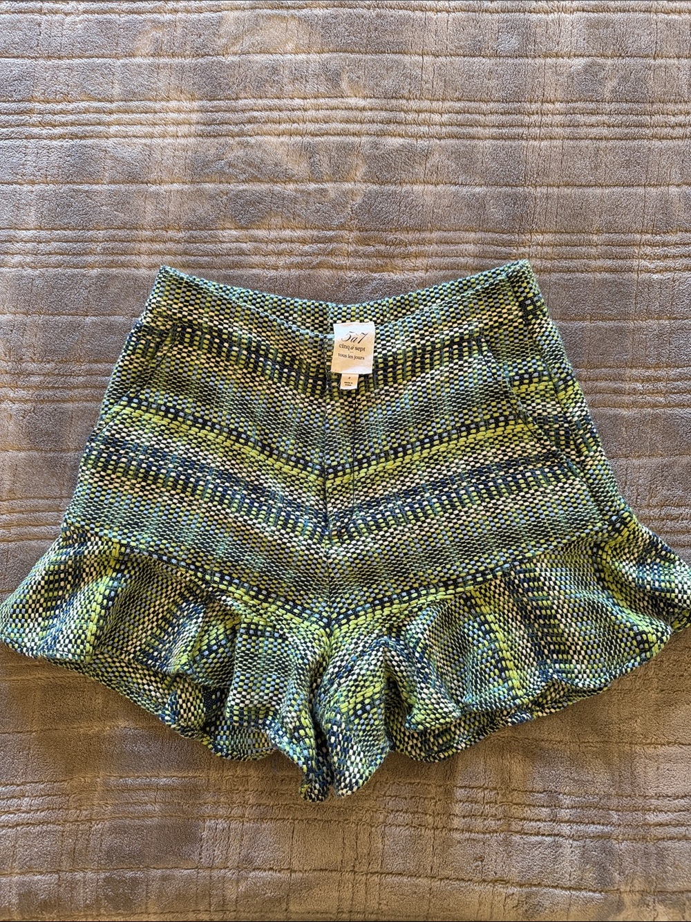 cinq a sept Green & Navy Ruffle-Hem Knit Shorts